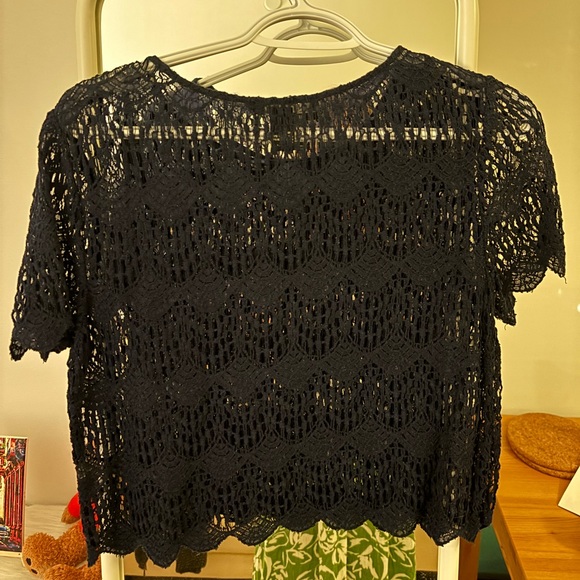 Very beautiful navy blue crochet top - Picture 2 of 7